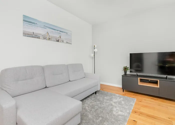 Apartament Na 15 Pietrze Z Widokiem Na Zatoke W Gdyni I Parkingiem By Noclegi Renters