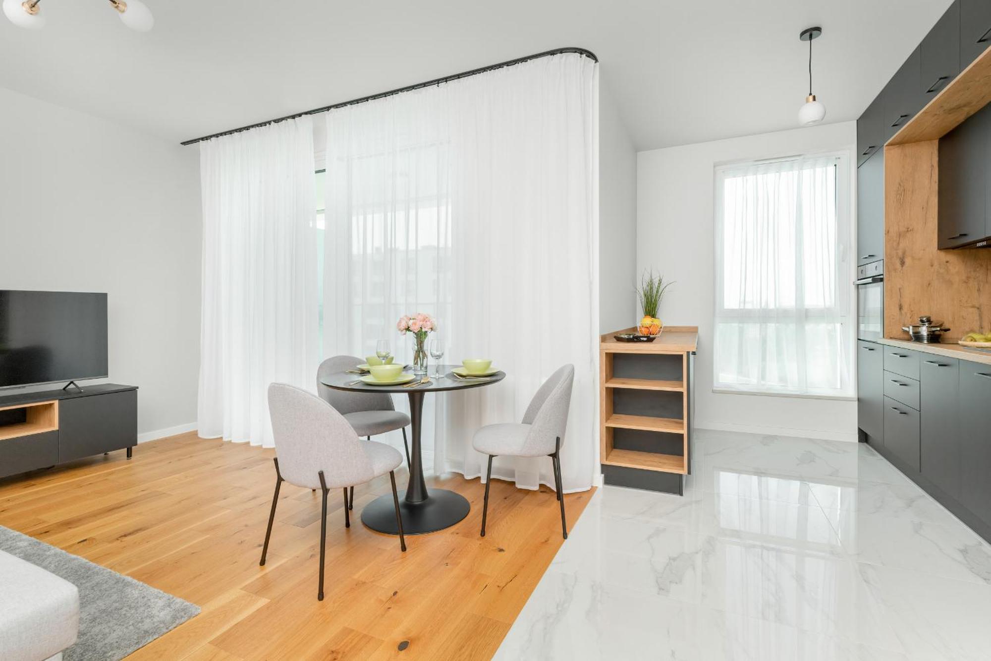 Apartment Na 15 Pietrze Z Widokiem Na Zatoke W Gdyni I Parkingiem By Renters
